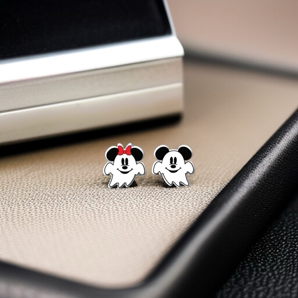 π Hauntingly Cute Halloween Stud Earrings β Spooktacular Styles Await! π» NWT - Picture 14 of 16